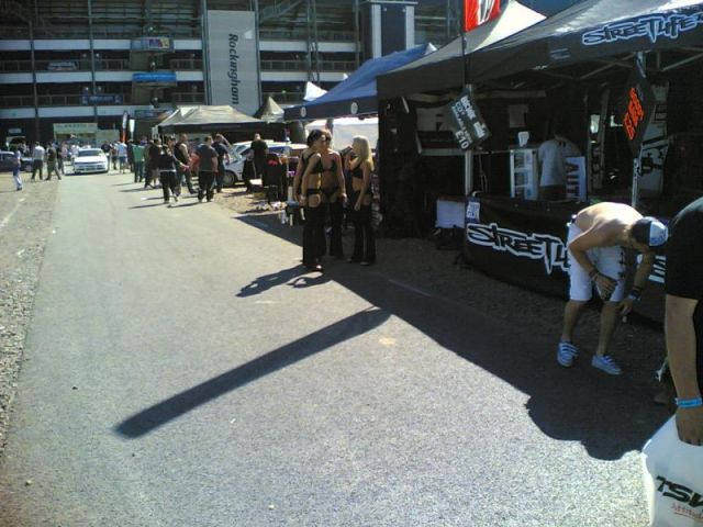 Show ground