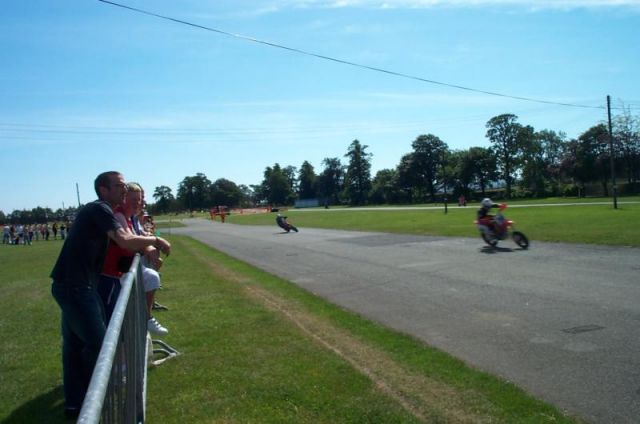Show ground