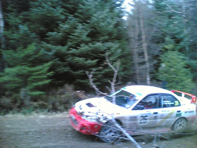 26 Mitsubishi Evo 4
