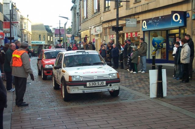 34 Peugeot 205 GTI
