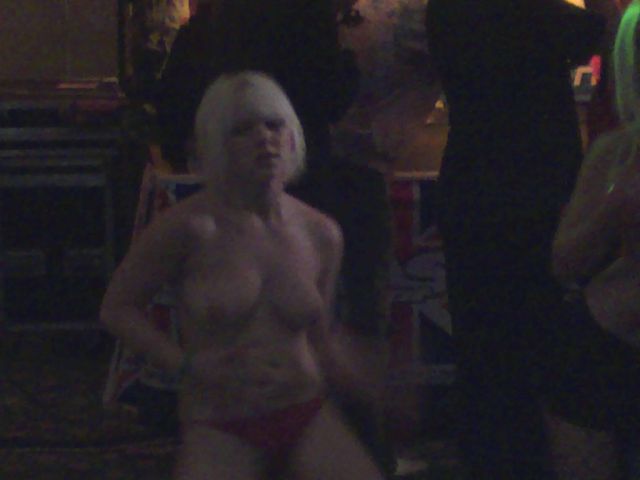 babes020